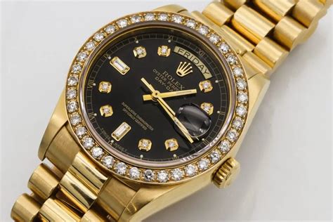 should rolex watches tick.